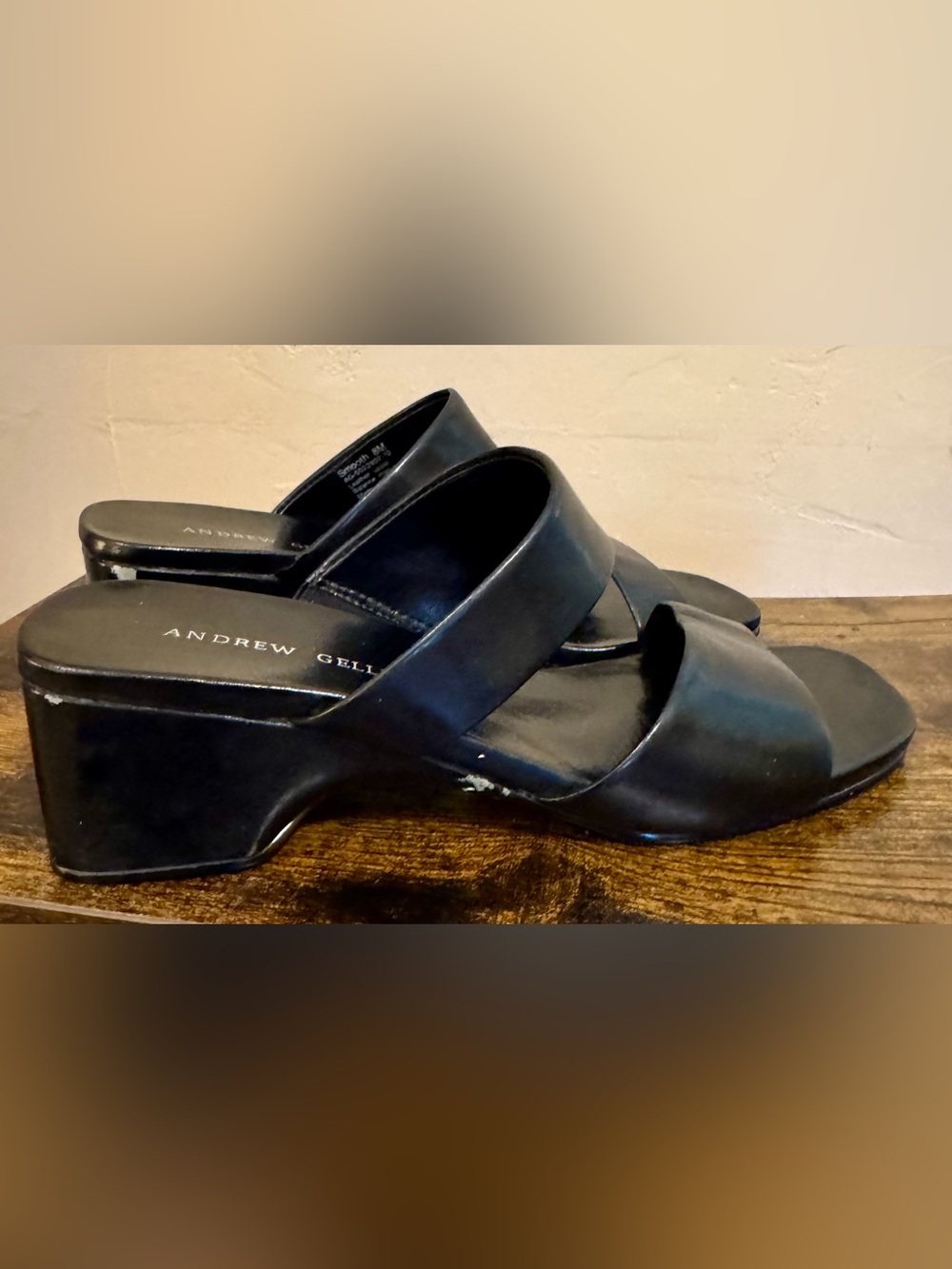 Andrew Geller Black Leather Slide Heel for Women Sz 8M